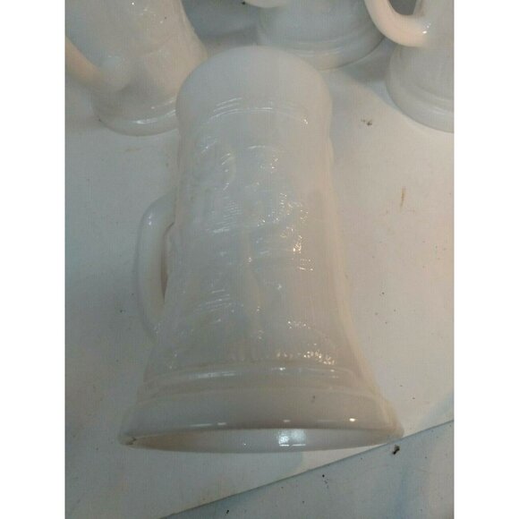 Federal, Milk Glass, Beer Steins Set of 4, Vintage, Raised Motif Pub Scene 60s - Picture 2 of 10